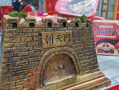 怎樣經(jīng)營(yíng)麻辣小火鍋店？做好這三點(diǎn)客似云來(lái)！