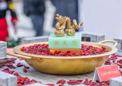 火鍋正當(dāng)時怎樣吃才健康？從湯底到飲品全解析！