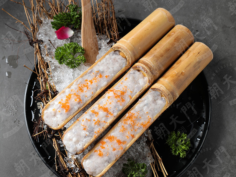 開火鍋店和串串香店哪個(gè)更好？