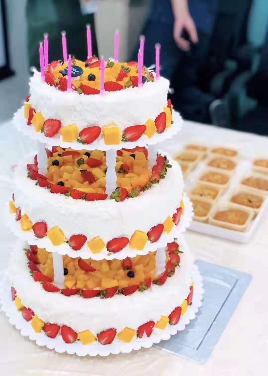 九月生日會遇上中秋宴，雙倍關(guān)懷雙倍幸福！