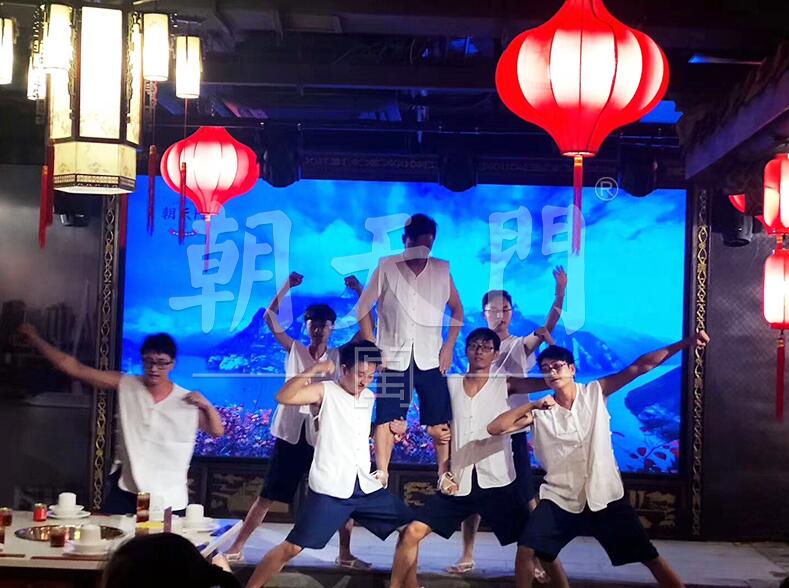 正宗特色火鍋加盟費(fèi)多少，不妨來算一下