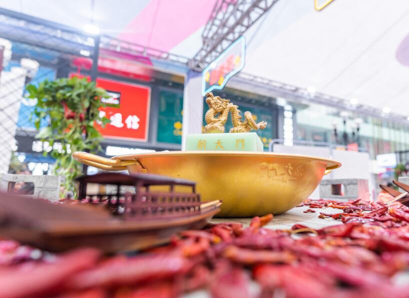 如何開(kāi)連鎖火鍋加盟店？這幾點(diǎn)忠告請(qǐng)收好！