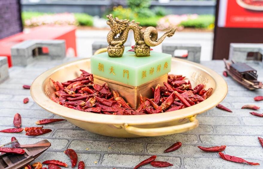 和田開火鍋加盟店怎么經(jīng)營，前景好嗎？