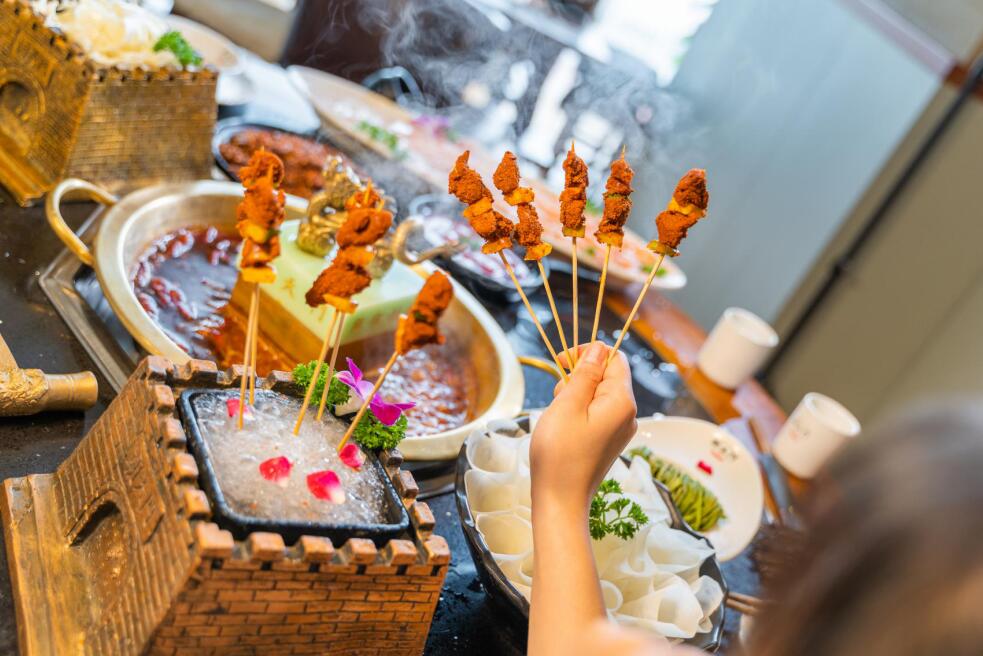 耒陽開火鍋加盟店，如何低成本運(yùn)營？