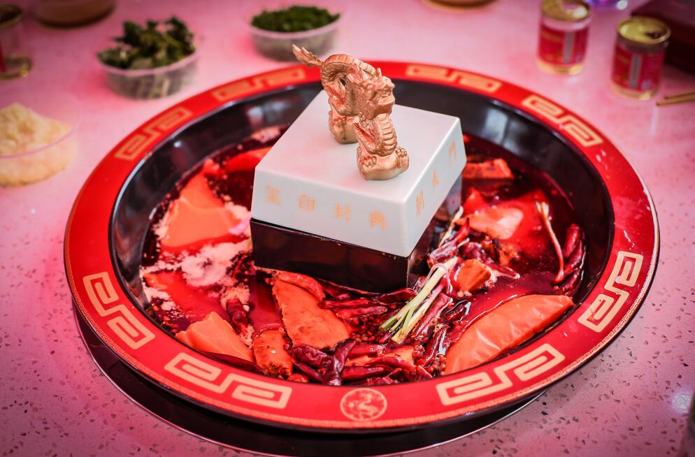 咸寧開火鍋加盟店，如何打造吸睛門頭？