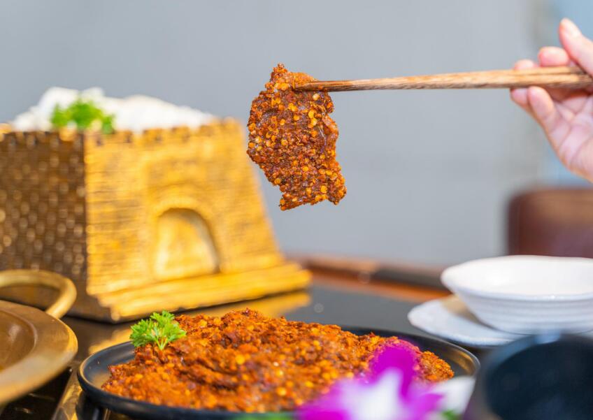 火鍋店這樣裝修，看起來雅致又大氣！