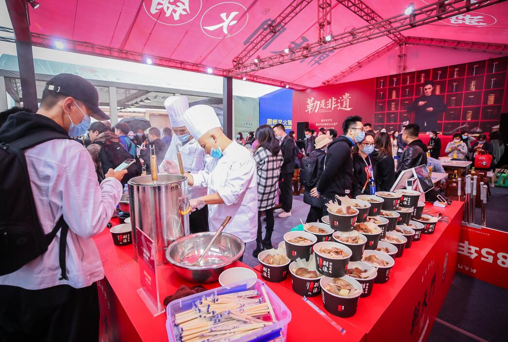 宜春開火鍋加盟店，必會(huì)這5個(gè)經(jīng)營(yíng)技巧！