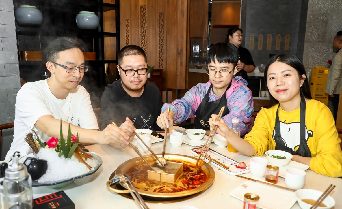 石家莊開火鍋加盟店，如何引起市場反響？