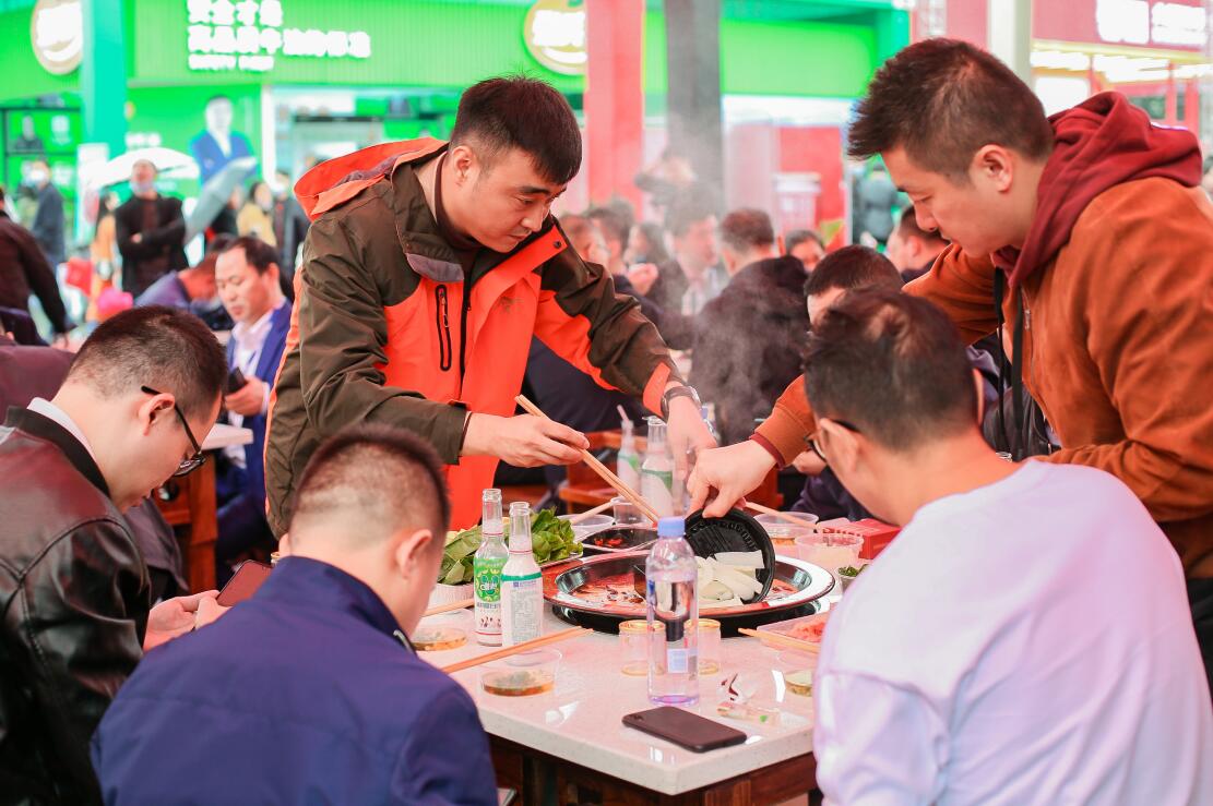 四川火鍋加盟能獲哪些服務(wù)支持？