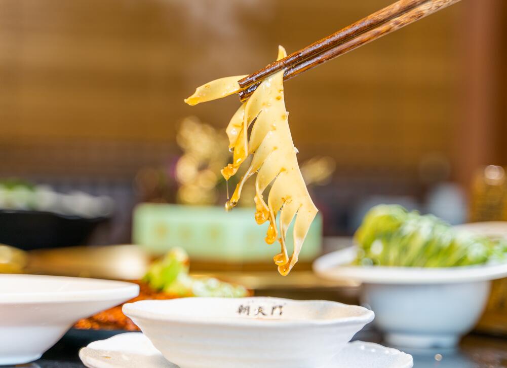 如何在商場(chǎng)開好火鍋連鎖加盟店？