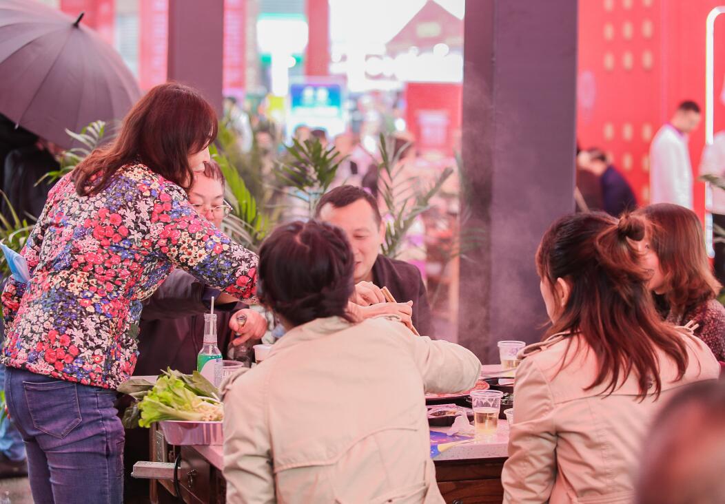 盤錦開火鍋加盟店，如何在起步時領先一步？