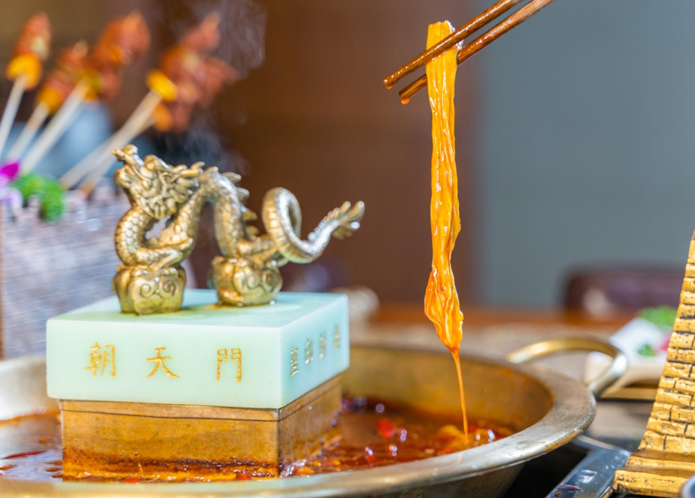 自熱食品迅速走紅，火鍋堂食尚有發(fā)展空間？
