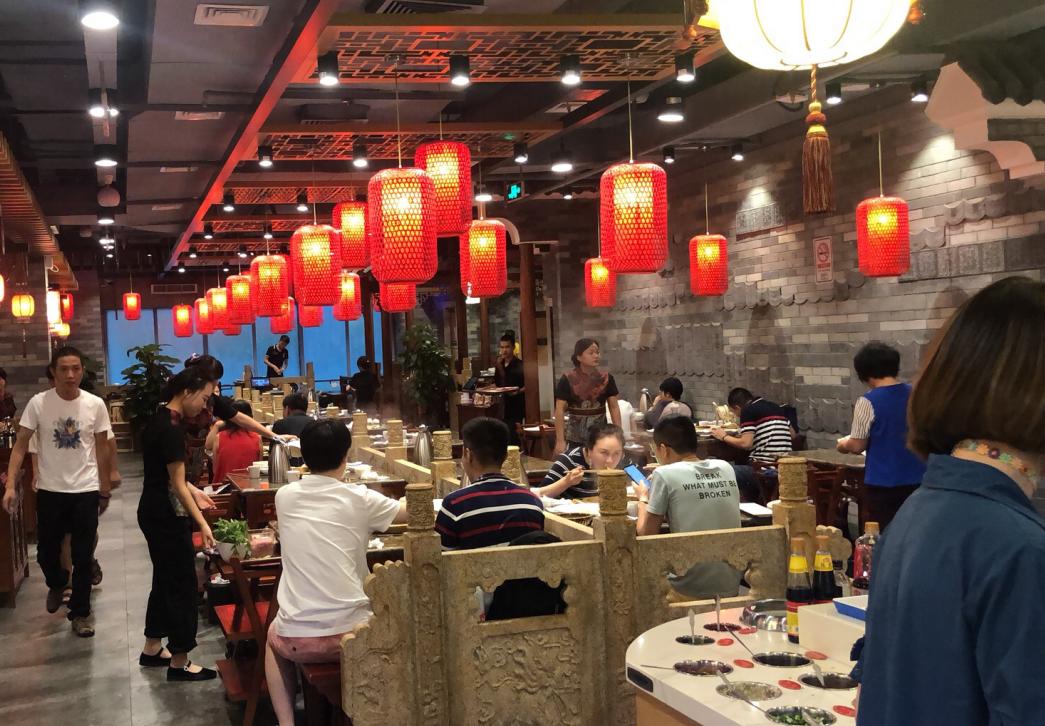 疫情期間門(mén)店生意冷清？看看這家火鍋店是怎么做的！