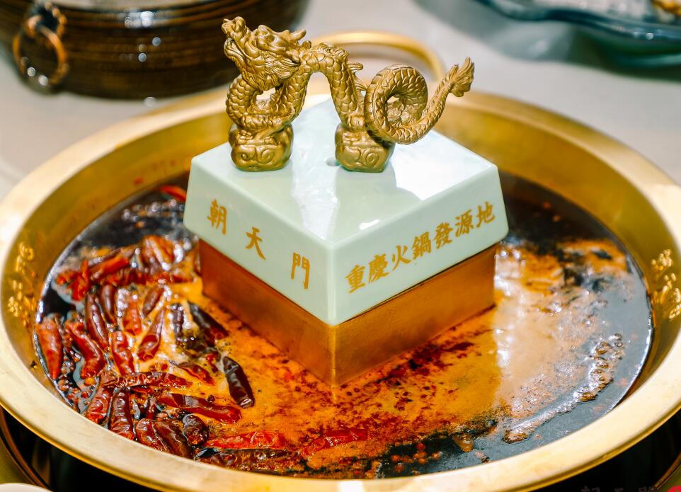 網(wǎng)紅火鍋加盟店竟然是這樣吸引顧客的？