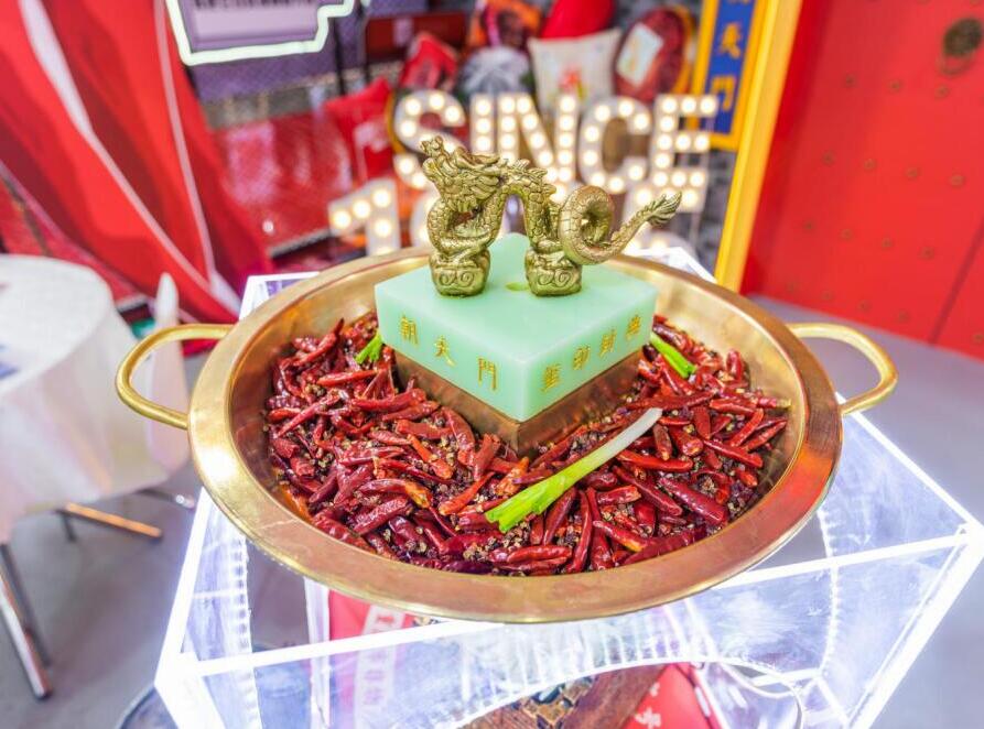 酉陽開火鍋加盟店，如何提升開業(yè)服務(wù)？
