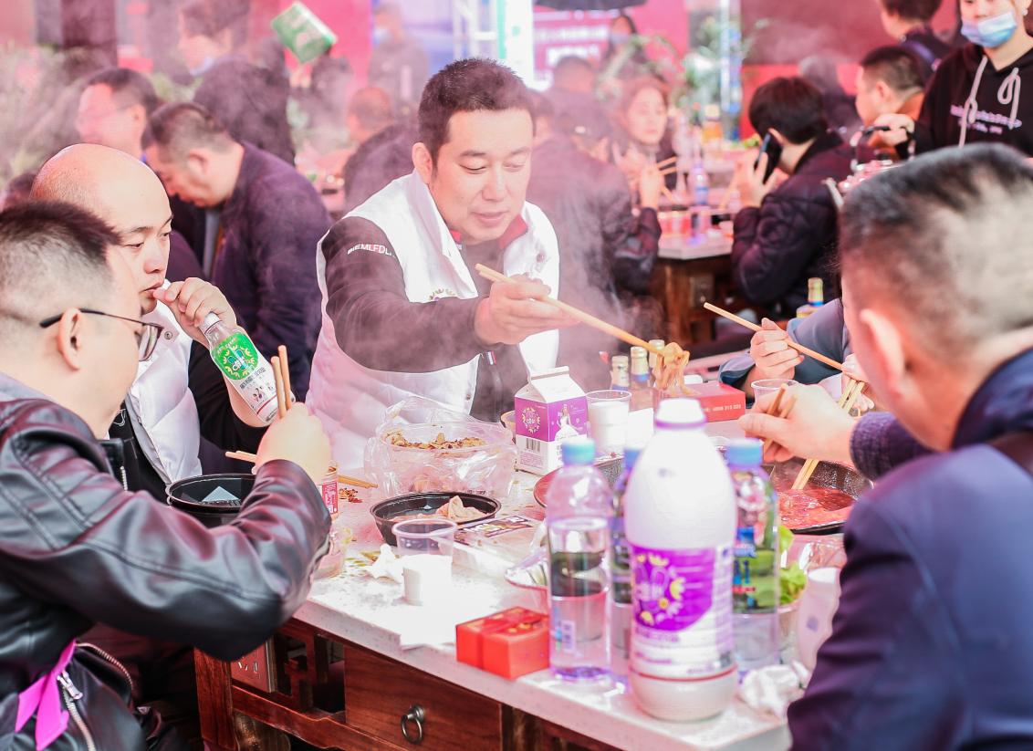開火鍋店竟有這些問題，80％的人都忽視了！