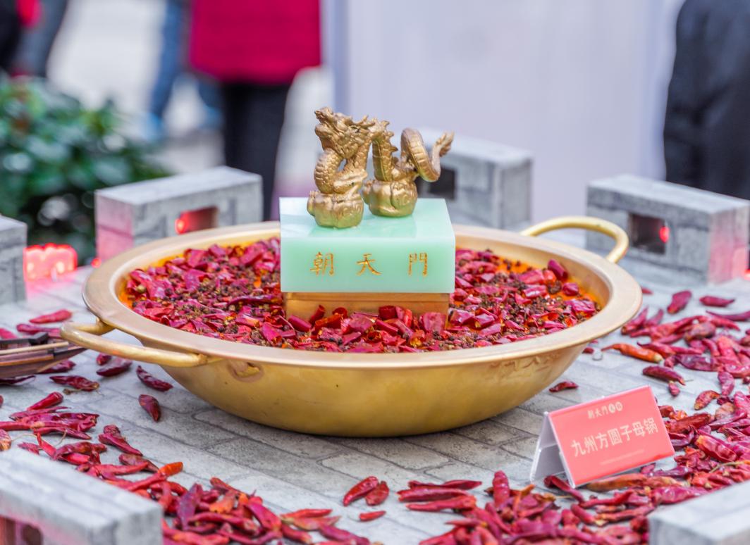 火鍋店門頭怎樣設(shè)計(jì)才能讓顧客主動(dòng)上門？