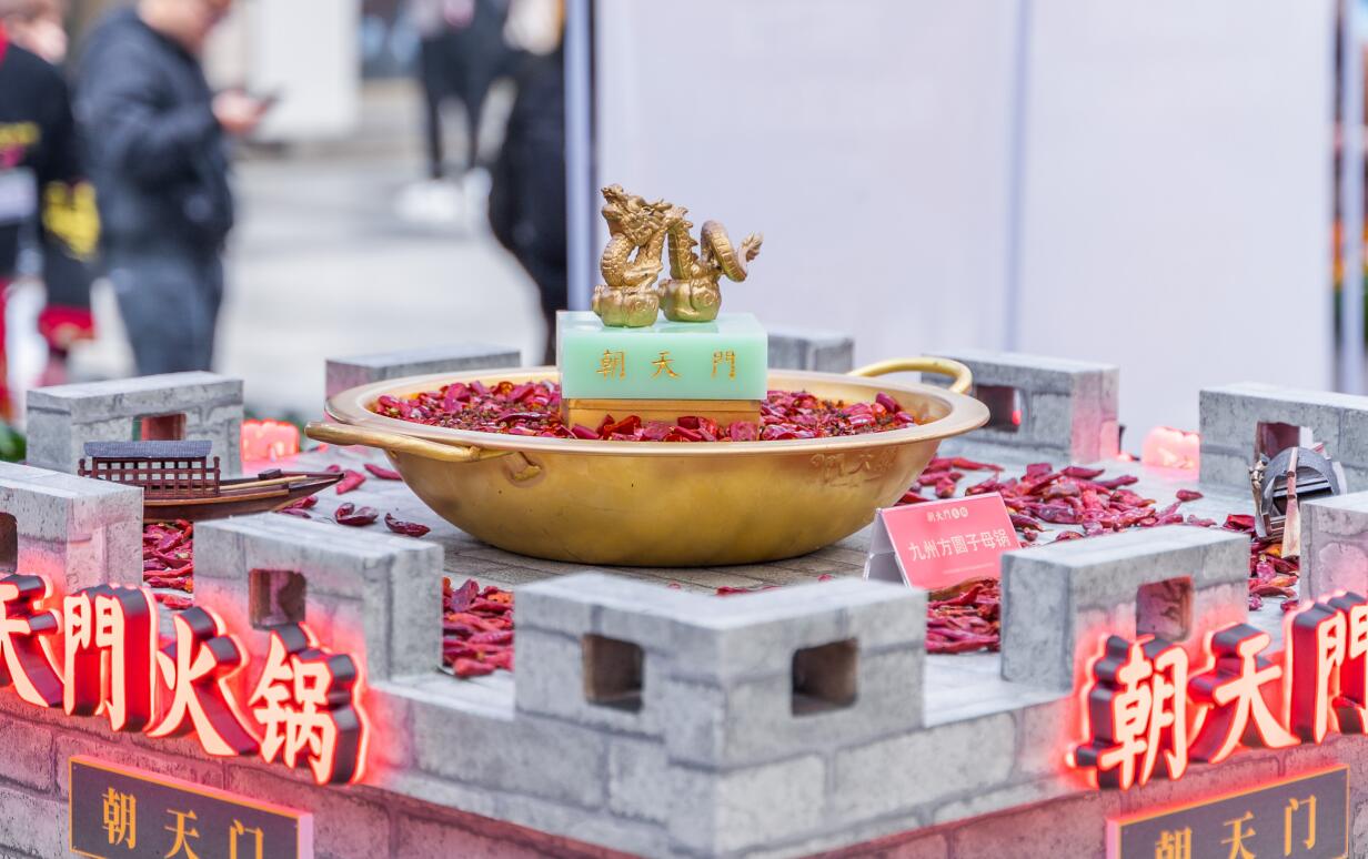 開餐飲店，做爆款單品好，還是多推出菜品好？
