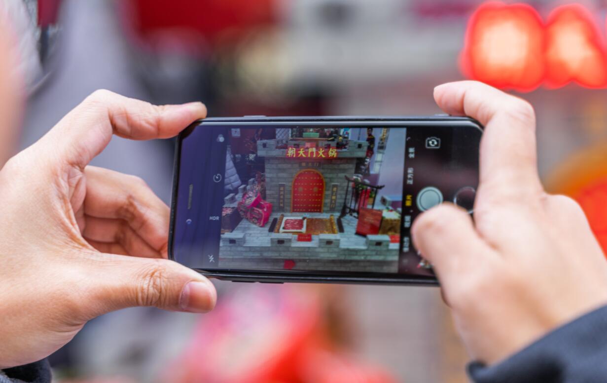 朋友圈要怎么發(fā)，火鍋店老板才能吸引客戶(hù)？