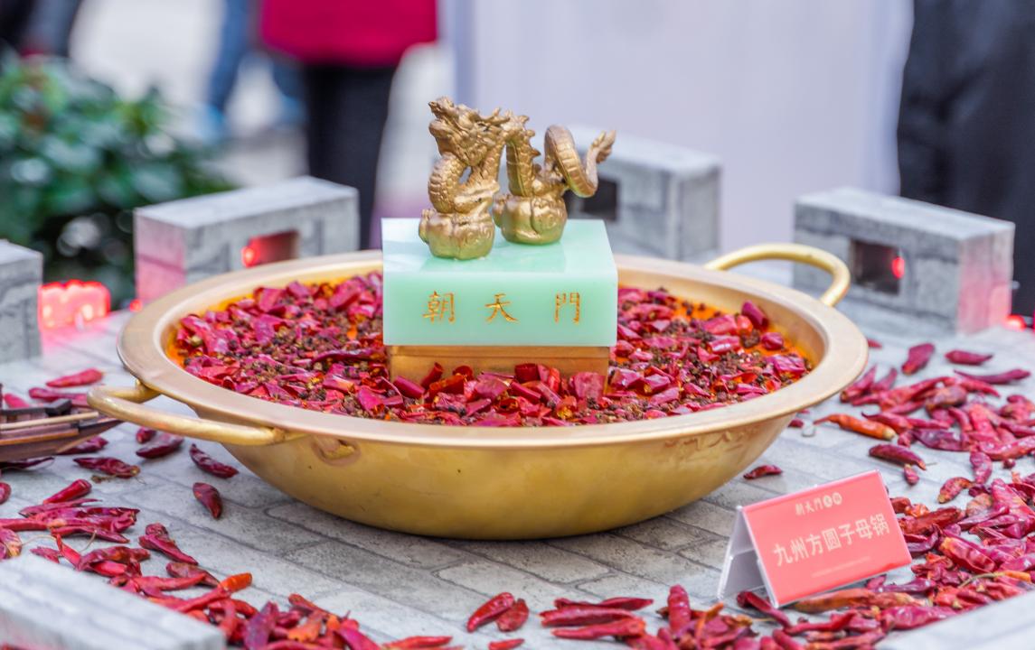 長江索道旅游打卡攻略，體驗(yàn)飛躍長江，品嘗重慶火鍋！