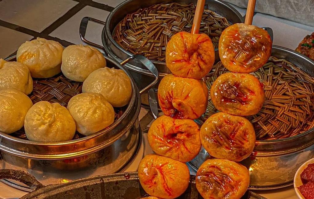 另類網(wǎng)紅吃法，火鍋包子的制作方法！