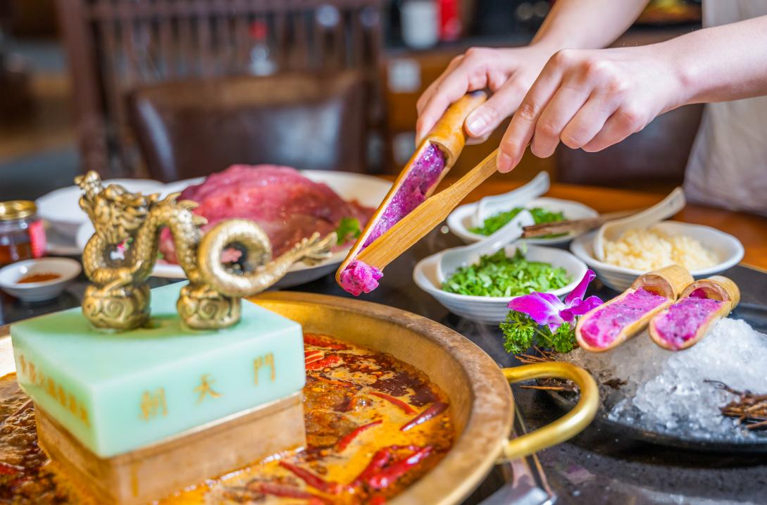 火鍋加盟意義是什么？加盟好還是自營好？