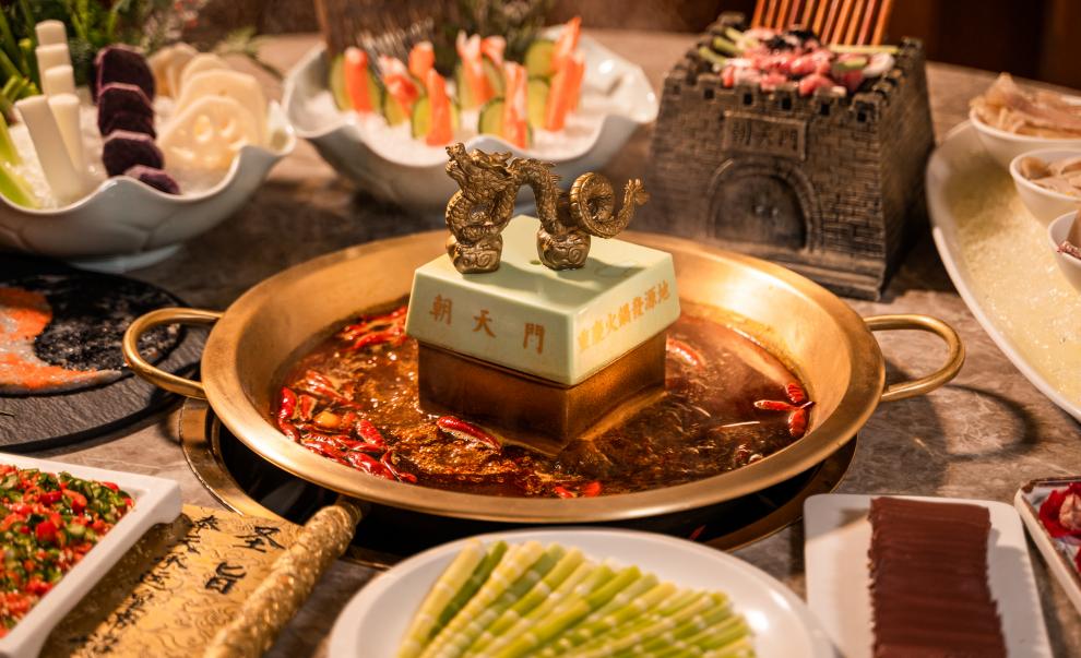 又到了吃春筍的季節(jié)，火鍋竹筍，美味養(yǎng)生！