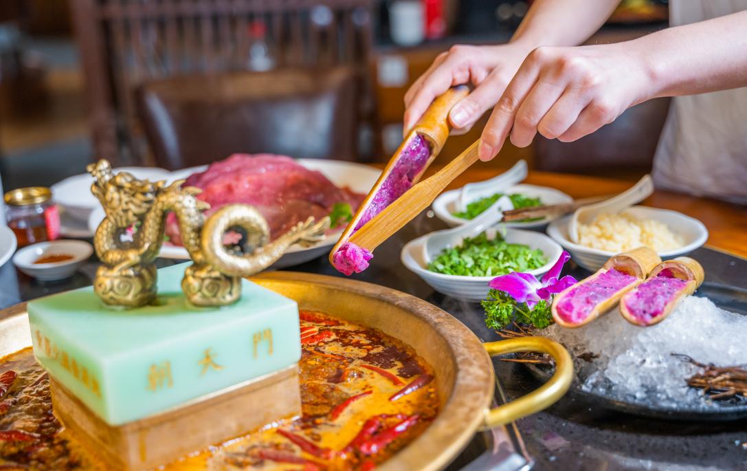 重慶火鍋，經(jīng)典菜品，加盟店必備！