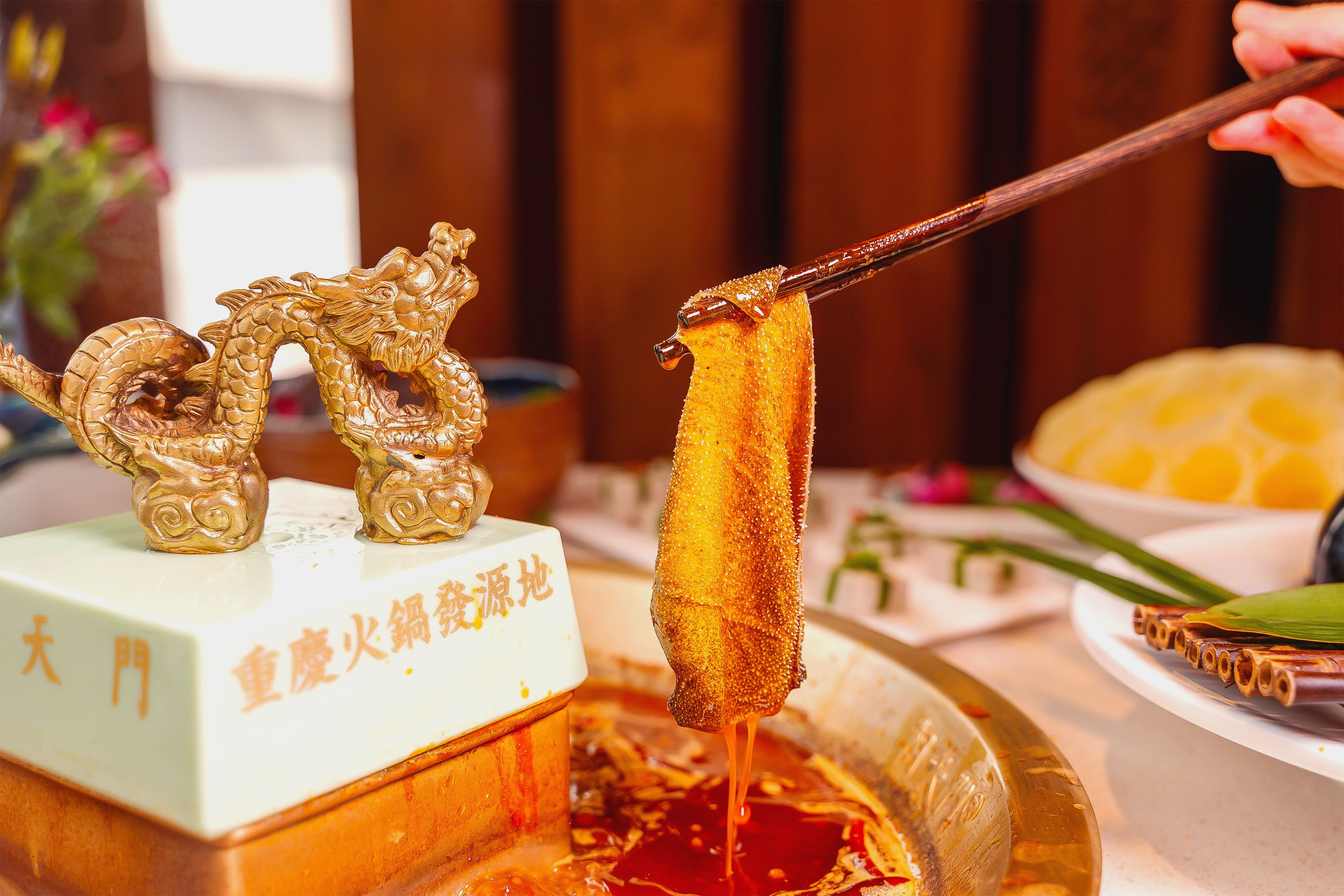 重慶火鍋加盟店，為什么毛肚如此受歡迎？