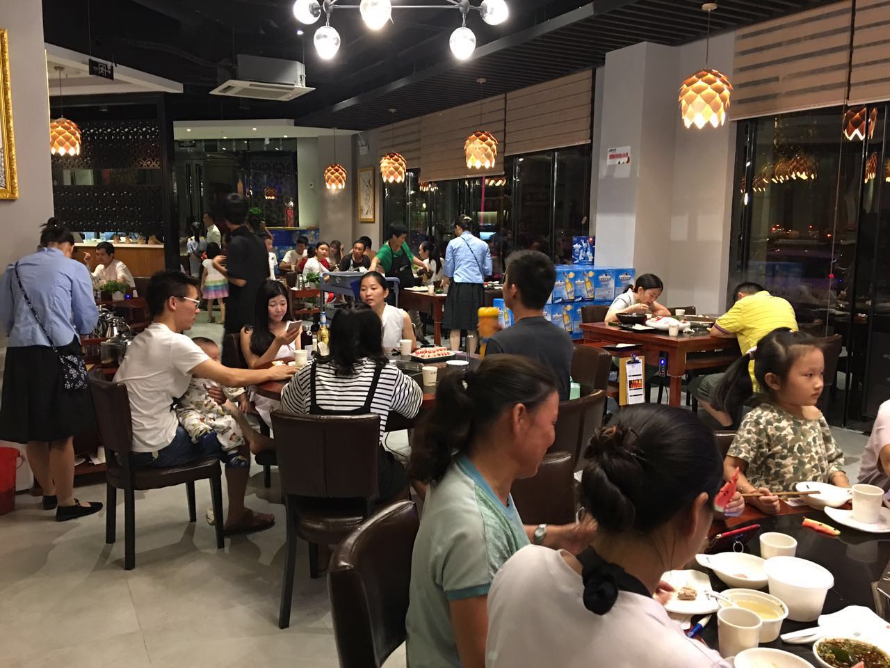 朝天門火鍋合肥高新店火爆營(yíng)業(yè)